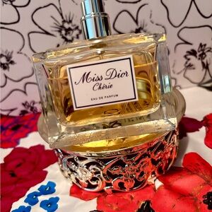 Dior Miss Dior Chérie Eau de Parfum with Gold Hue